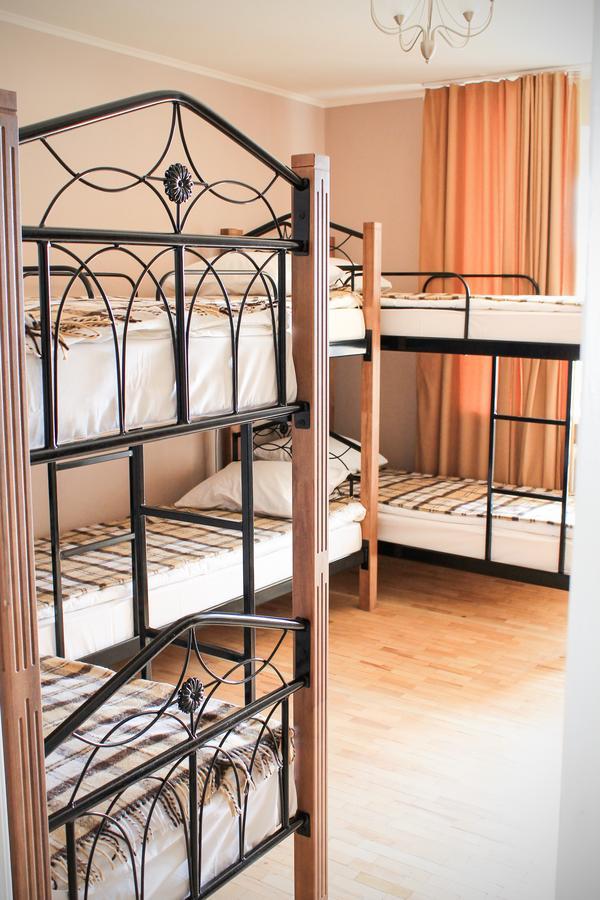 A&S Hostel Minskiy 基輔 外观 照片